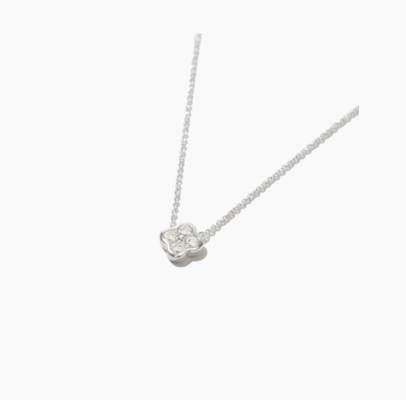 NEW Electric Picks Elegant Silver Floral Pendant Necklace - Picture 2 of 5